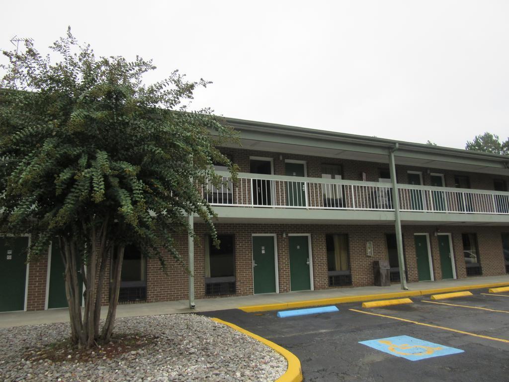 Hotel Days By Wyndham Ne Jackson