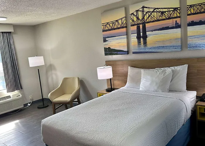 Days Inn By Wyndham Columbia Ne Fort Jackson